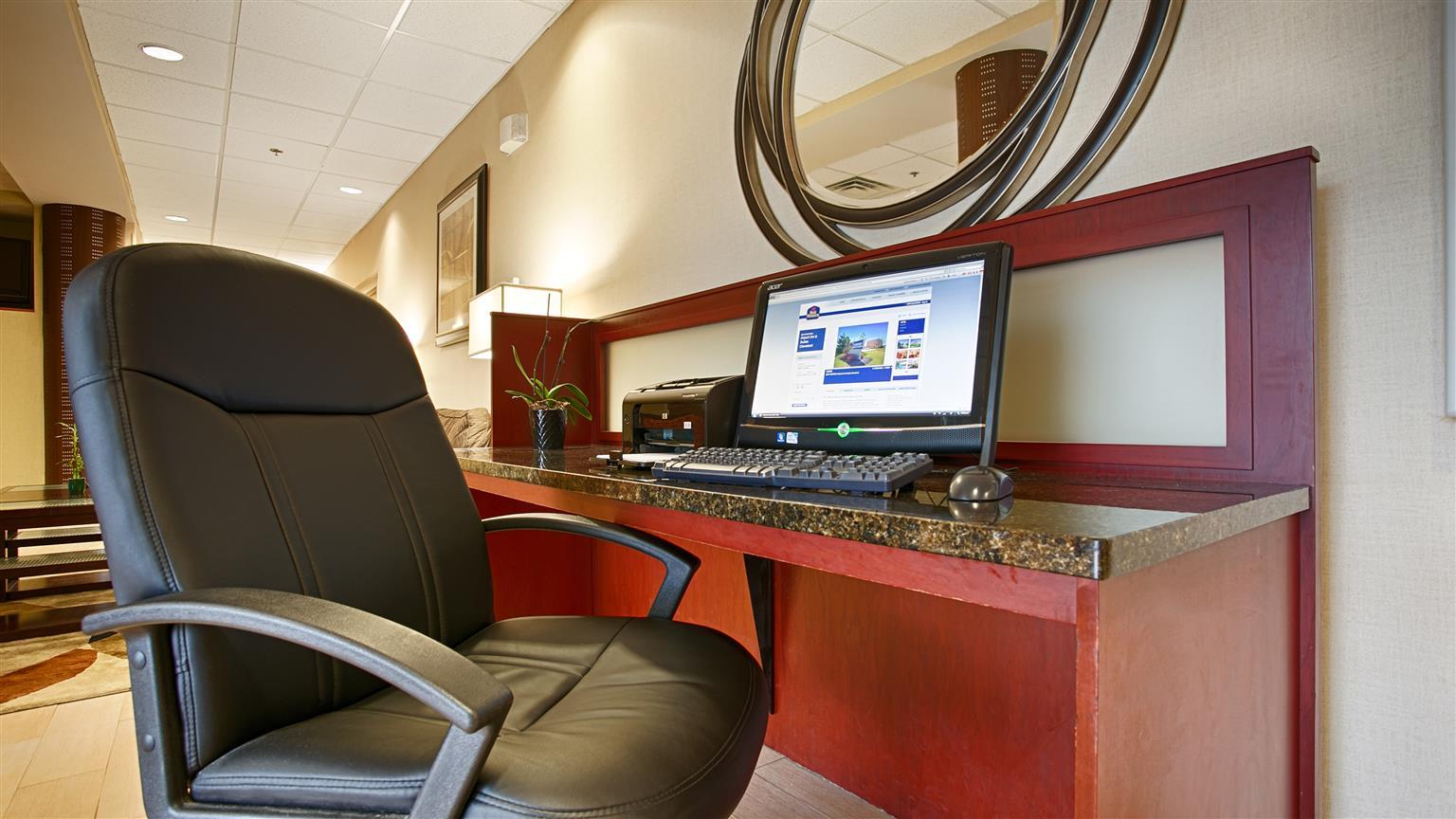 Best Western Airport Inn & Suites Cleveland Brook Park Eksteriør billede