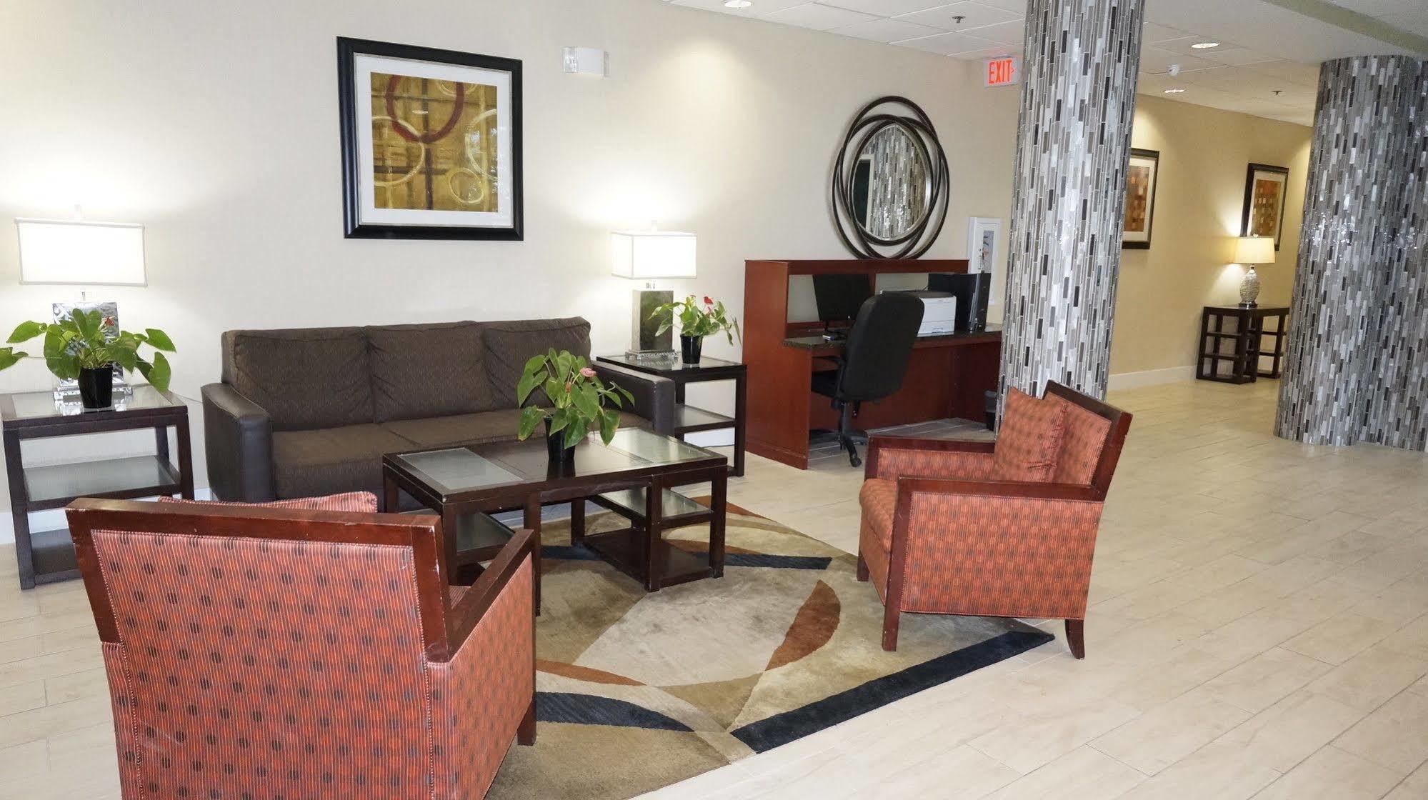 Best Western Airport Inn & Suites Cleveland Brook Park Eksteriør billede